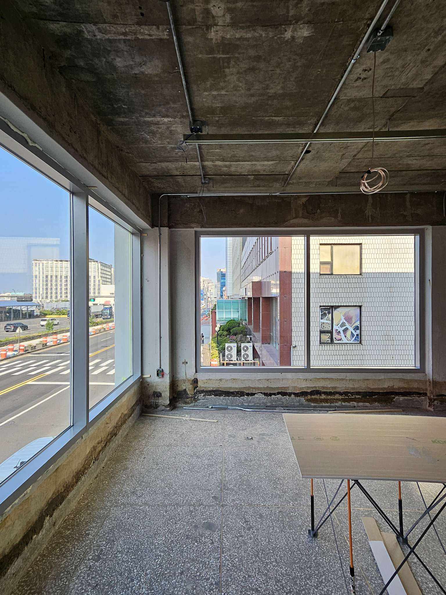 탑동 근린생활시설 PJT — 제주 (2025) · 시공사례 #4